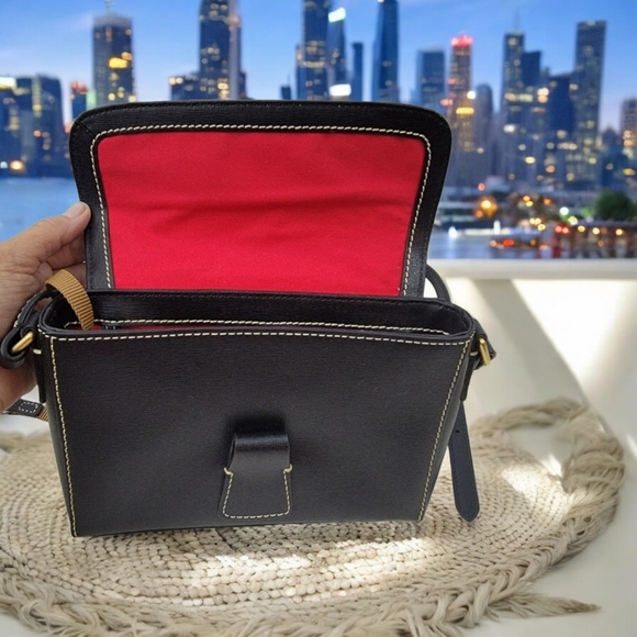 Dooney and Bourke Saffiano Kyra crossbody black European leather see more... - Picture 5 of 16